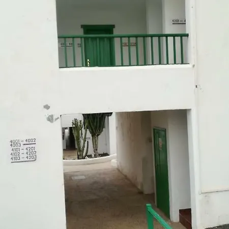 Apartamento Lanzarote,frente Al Mar. Costa Teguise